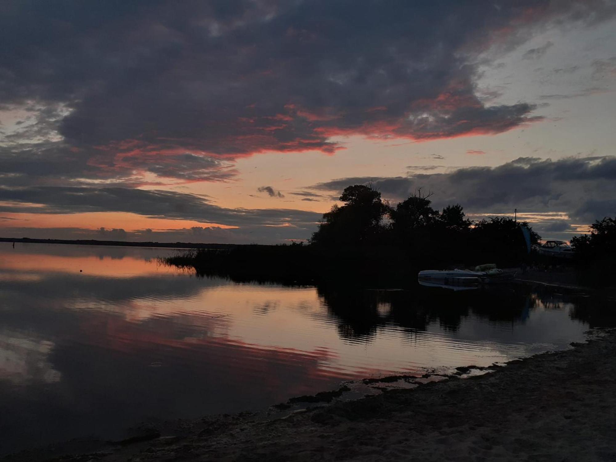 Holiday Houses Miedzyzdroje Wapnica Marina With Private Beach And Boat Facility Buitenkant foto